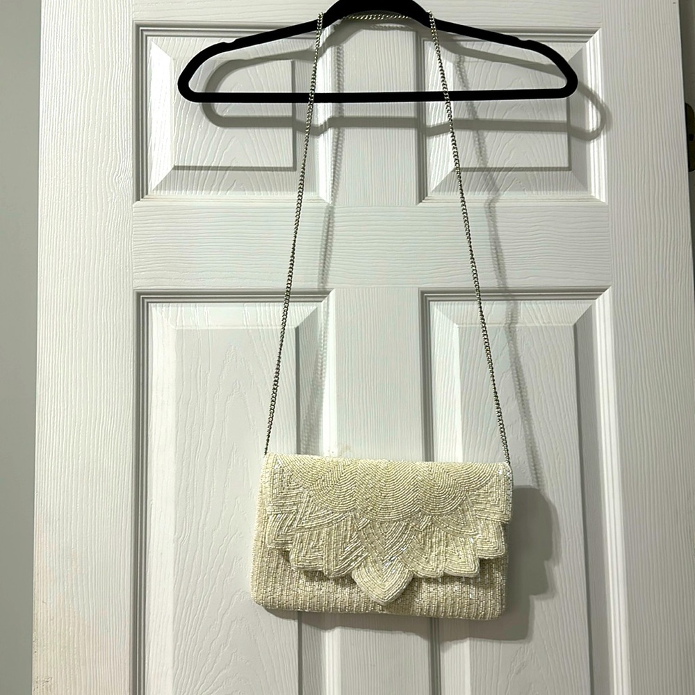 White/cream beaded crossbody